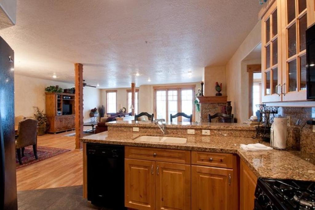 Town Point Condos By Park City Vacations 部屋 写真